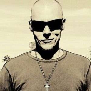 Meet your Posher, Todd